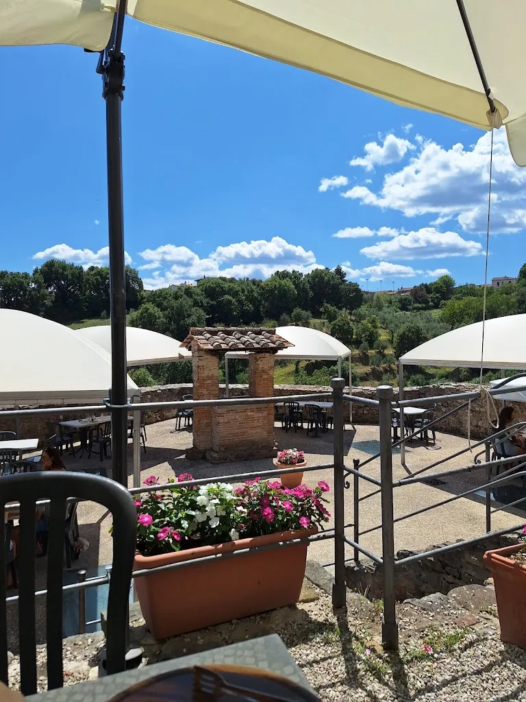 Giardini del Vicario Caffè Sas di Papini Debora e C._Angiari_slider_image_3