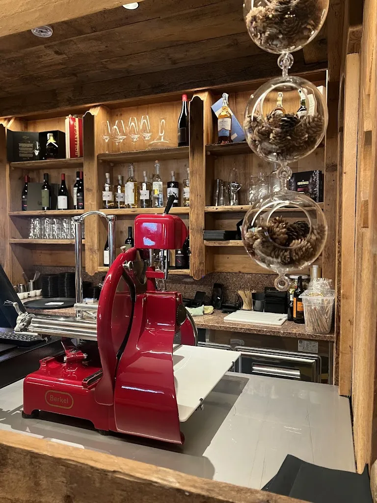 Sesto Grado Ristorante Alleghe restaurant in Alleghe