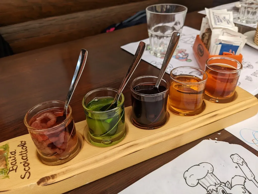 Jessica Helen Groombridge_Baita Scoiattolo_Alleghe_review