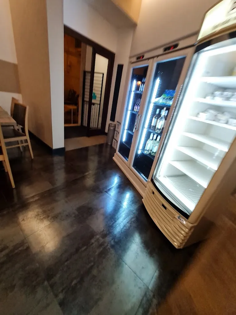 Rzv Răzvan_Paglialunga Pizzeria_Nardò_review