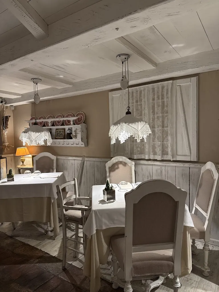 Kaitlyn Garrett_La Posata Bianca_Abano Terme_review