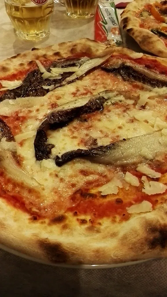 Pizzeria Petrarca_Abano Terme_slider_image_2