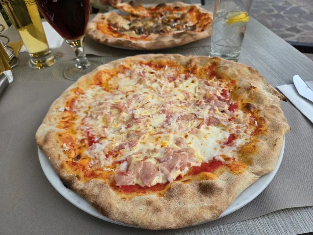 Pizzeria Bar Doug_Abano Terme_slider_image_3