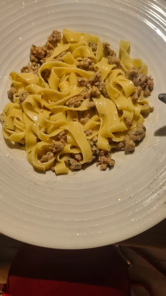 Alexandra Clements_Europa 1960_Abano Terme_review