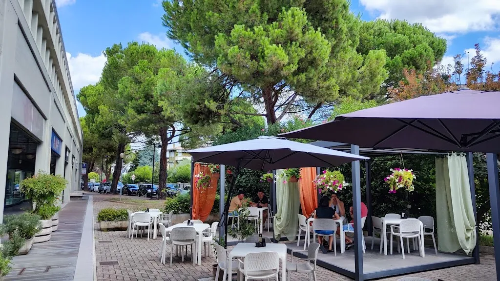 Le Flamboyant RistoBar restaurant in Abano Terme