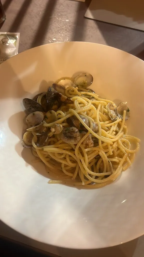 Kelsey Bodjanac_Mamma Perdonami_Abano Terme_review