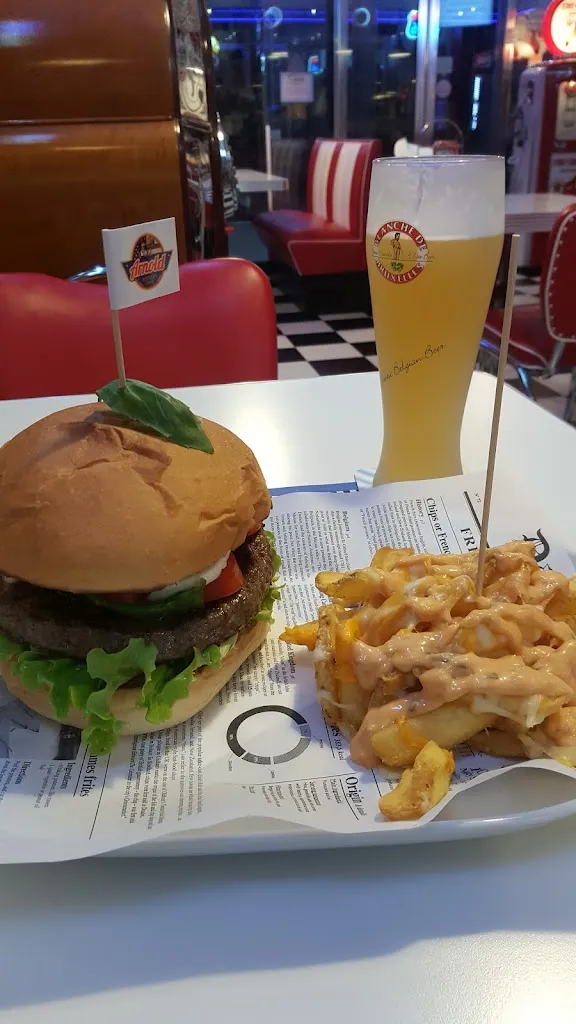 Sorin N_Arnold American Diner_Arcole_review