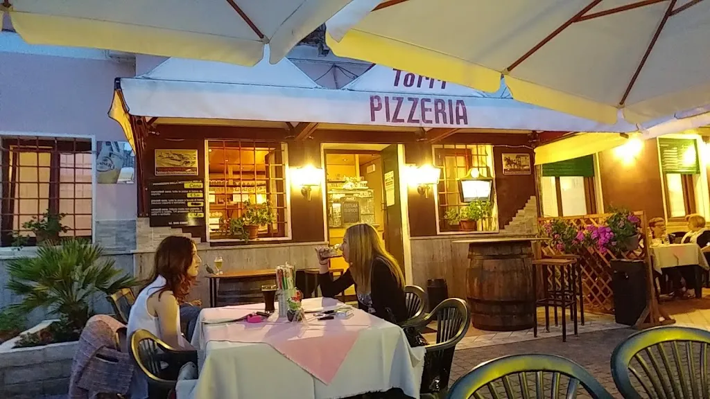 Pizzeria 2 Torri_Arcugnano-Torri_slider_image_1