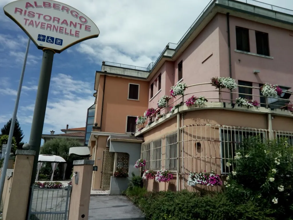 Albergo Ristorante Tavernelle restaurant in Altavilla Vicentina