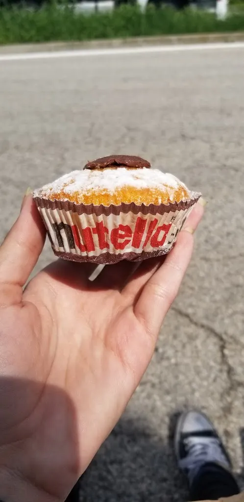 Dea Garic_Autogrill Villa Morosini Ovest_Altavilla Vicentina_review