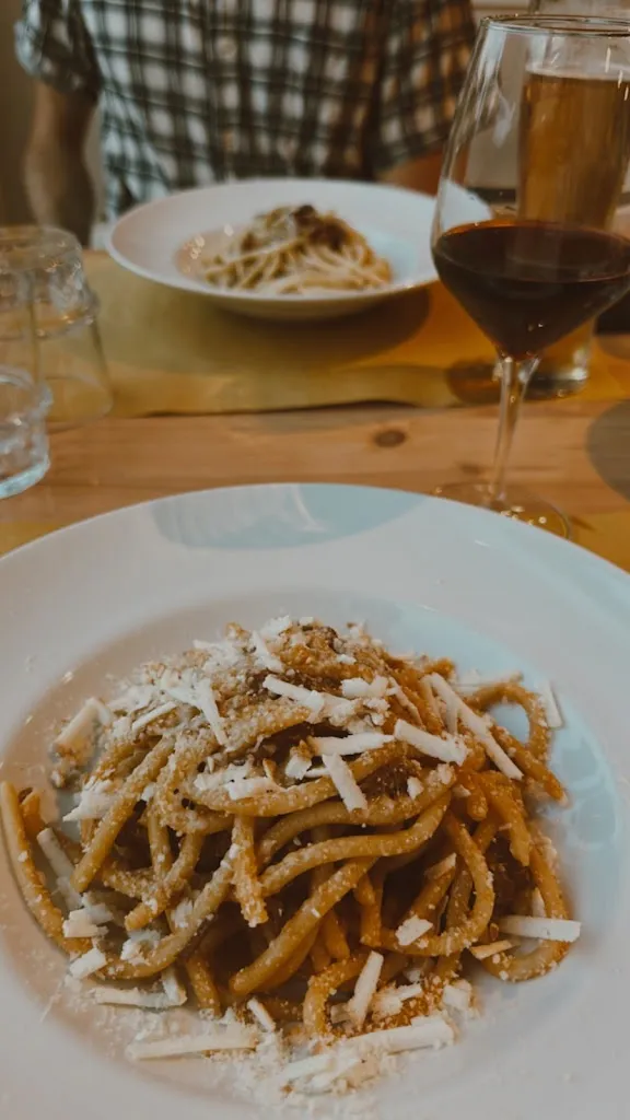 Laura Lella_THE BROTHERS VALPOLICELLA_Arbizzano-Santa Maria_review