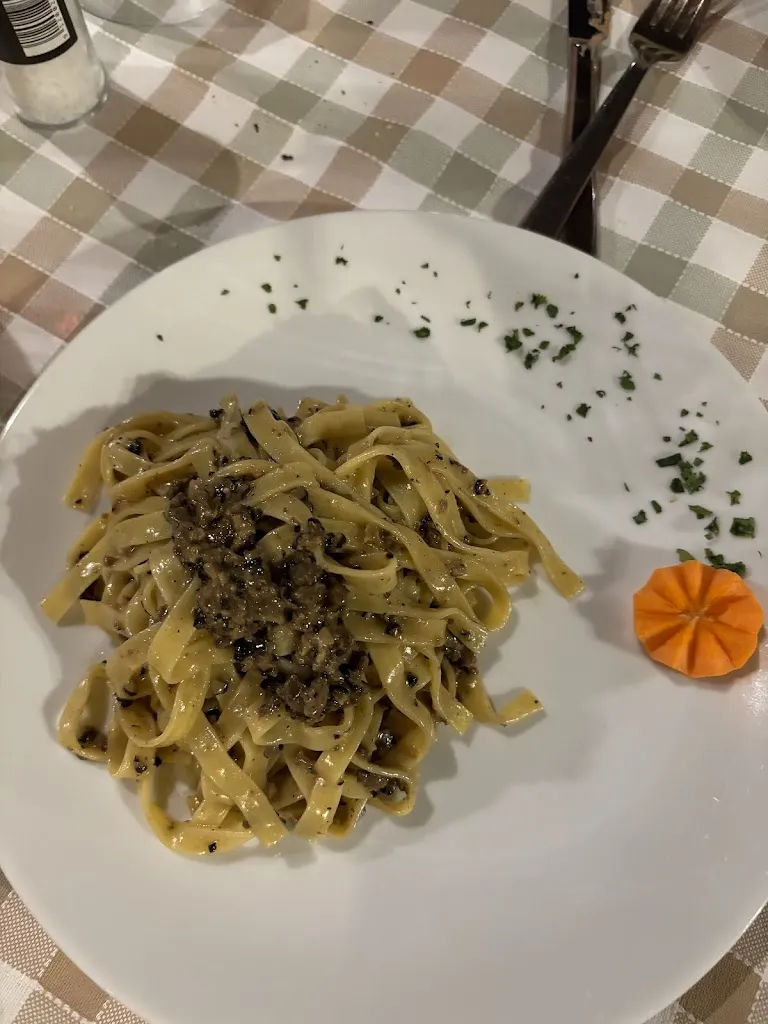 eyal bek_Antica Pizzeria Trattoria da Gigi_Arbizzano-Santa Maria_review