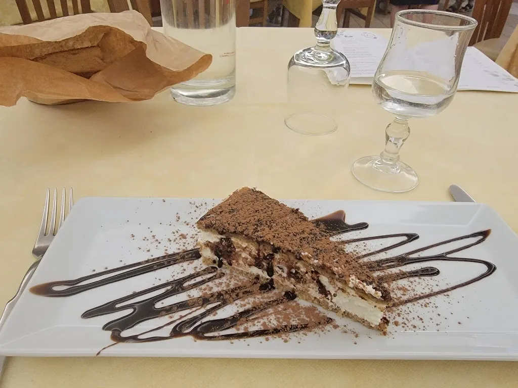 Deanna Llyn_Ristorante Bar Albergo Corradetti_Castel di Sangro_recensione