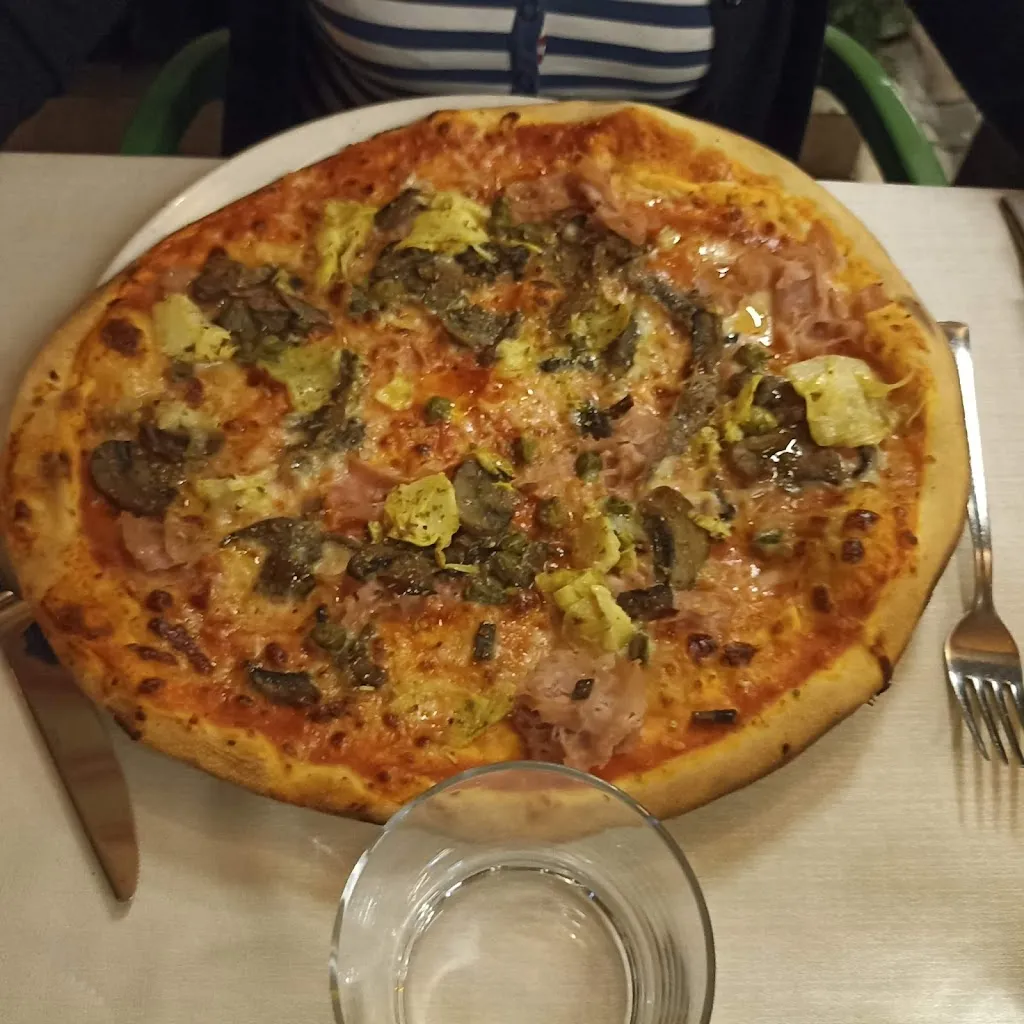 Ristorante Pizzeria da Gian_Arbizzano-Santa Maria_slider_image_3