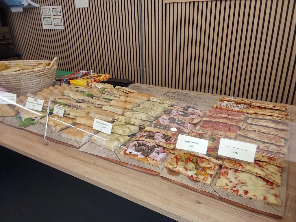 Laboratorio di cucina di Cristian Stoll Negrar_Arbizzano-Santa Maria_slider_image_1