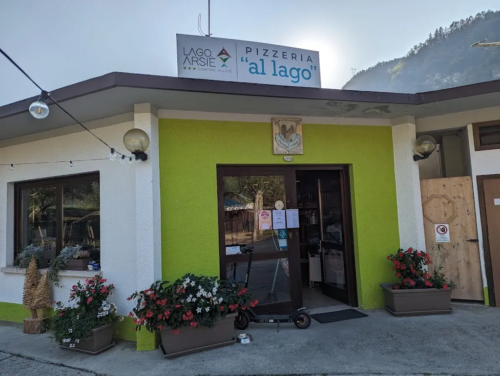 Pizzeria al lago Arsiè restaurant in Arsiè
