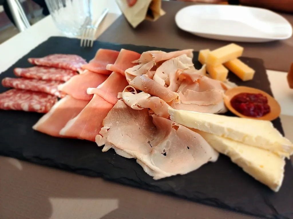 Menu_Ristorante La Piazzetta | ALBERGO PARIGI_Arsiè_image_8