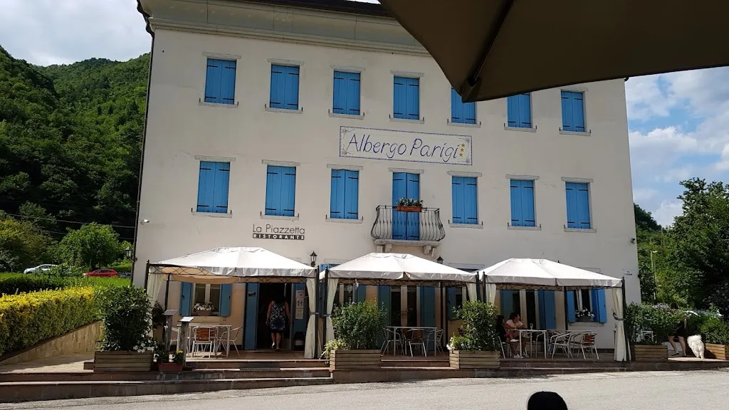 Ristorante La Piazzetta | ALBERGO PARIGI_Arsiè_slider_image_1