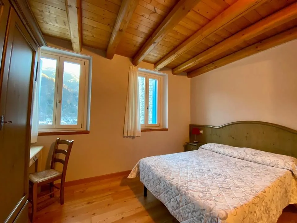 Hotel Paris Srl_Arsiè_slider_image_3