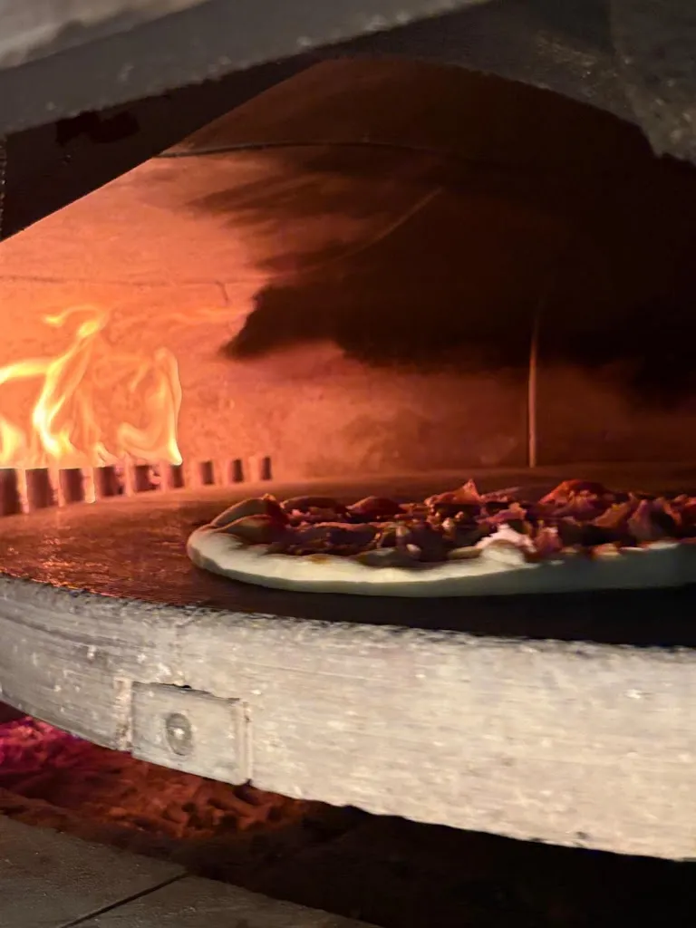 Nuova Pizzeria Centrale_Arsiè_slider_image_2