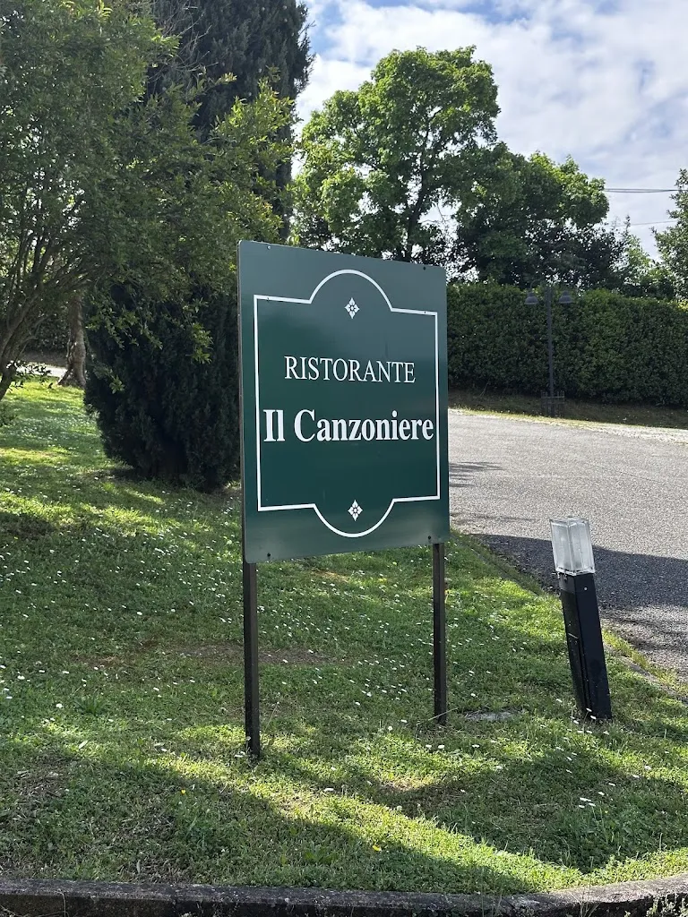 Vladimir Andriesi_Ristorante Il Canzoniere_Arquà Petrarca_review