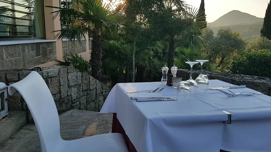 Ristorante Il Canzoniere_Arquà Petrarca_slider_image_2