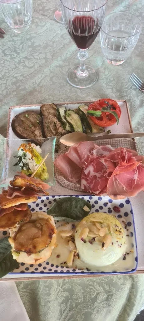 Menu_Ristorante I RONCHI Cucina Tipica Padovana_Arquà Petrarca_image_6