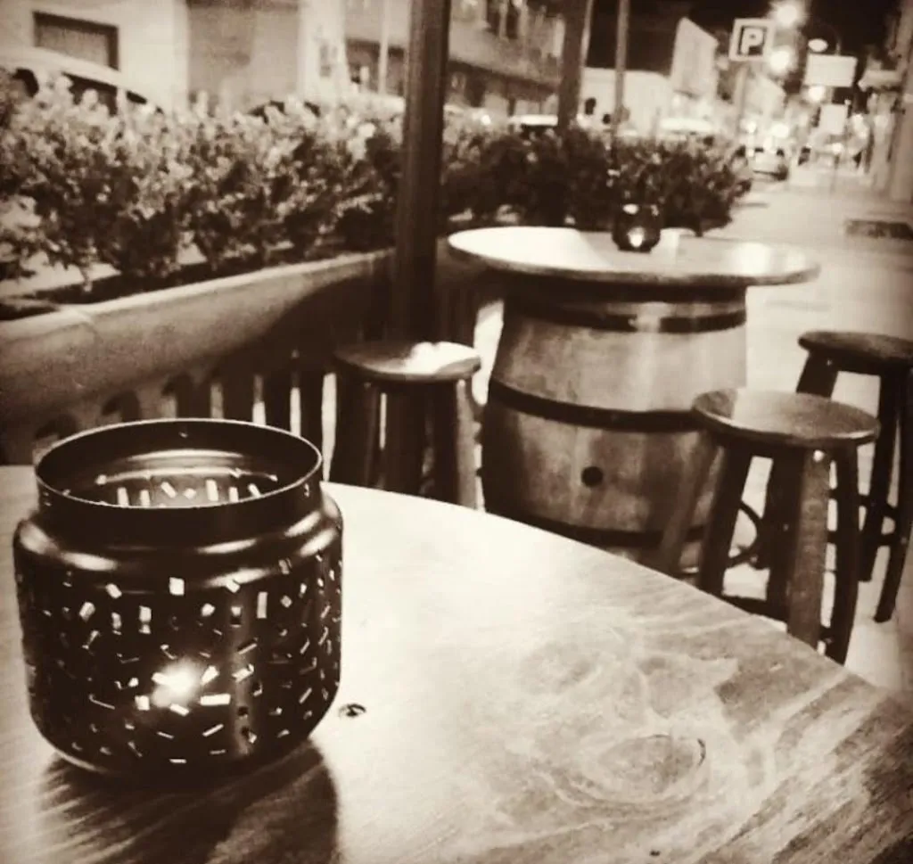 Enoteca Wine Cocktails restaurant in Orta Nova