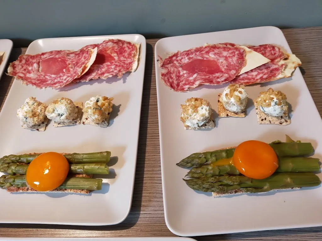 OLIVOBIANCO - Home Restaurant_Arquà Petrarca_slider_image_3