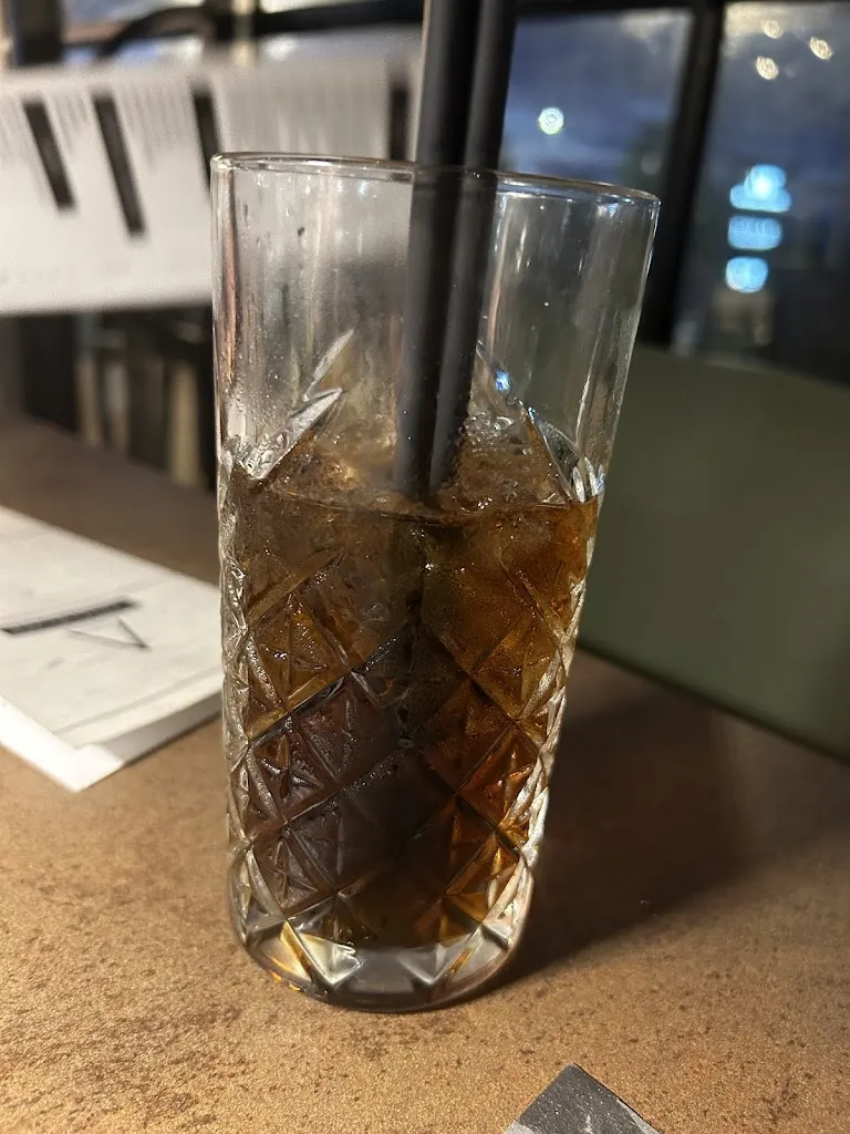 Mike Erwin_TiAma Cocktail Bistrot_Arlesega_review