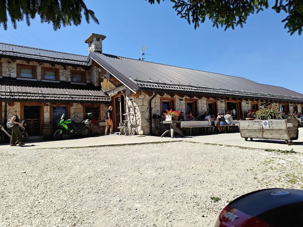 Paolo Fasolato_Agriturismo Malga Roccolo_Arsiero_review