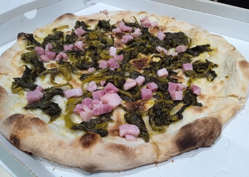 Pizzeria Propaganda_Orta Nova_slider_image_2