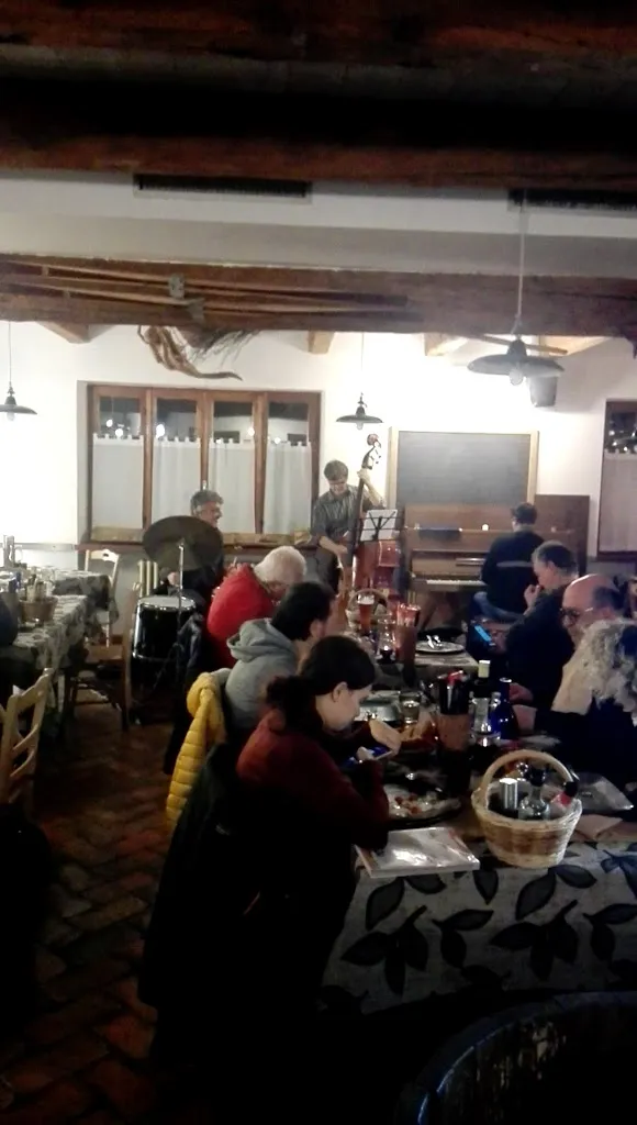 Ristorante Pizzeria Casa Mia_Badia Calavena_slider_image_2