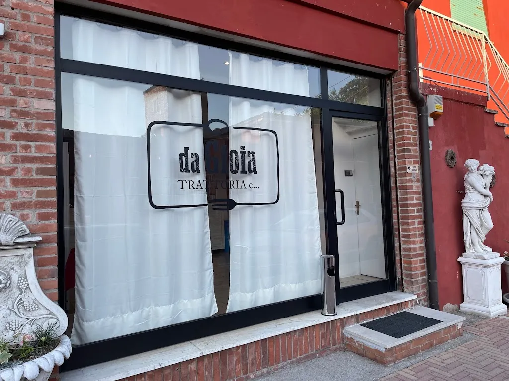 da Gioia Trattoria e... restaurant in Asparetto