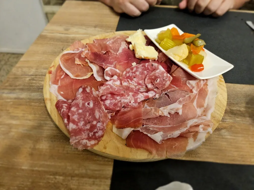 Konsuella_Bar Trattoria Da Carlo_Asparetto_review