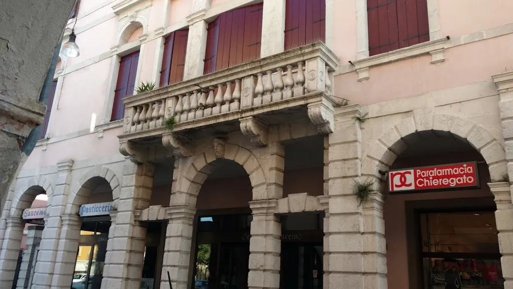 Kebab Amine di mountacir fatima ezzohra restaurant in Badia Polesine