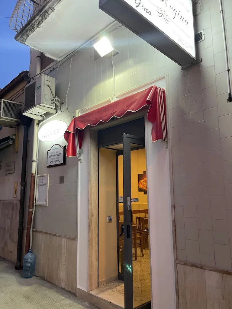 PIZZERIA LA REGINA restaurant in Orta Nova