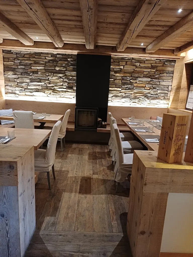 Albergo Ristorante al Mughetto_Auronzo_slider_image_3