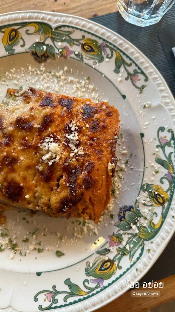 Ratcharee Hothanyaroj_Restaurante largo antorno_Auronzo_review