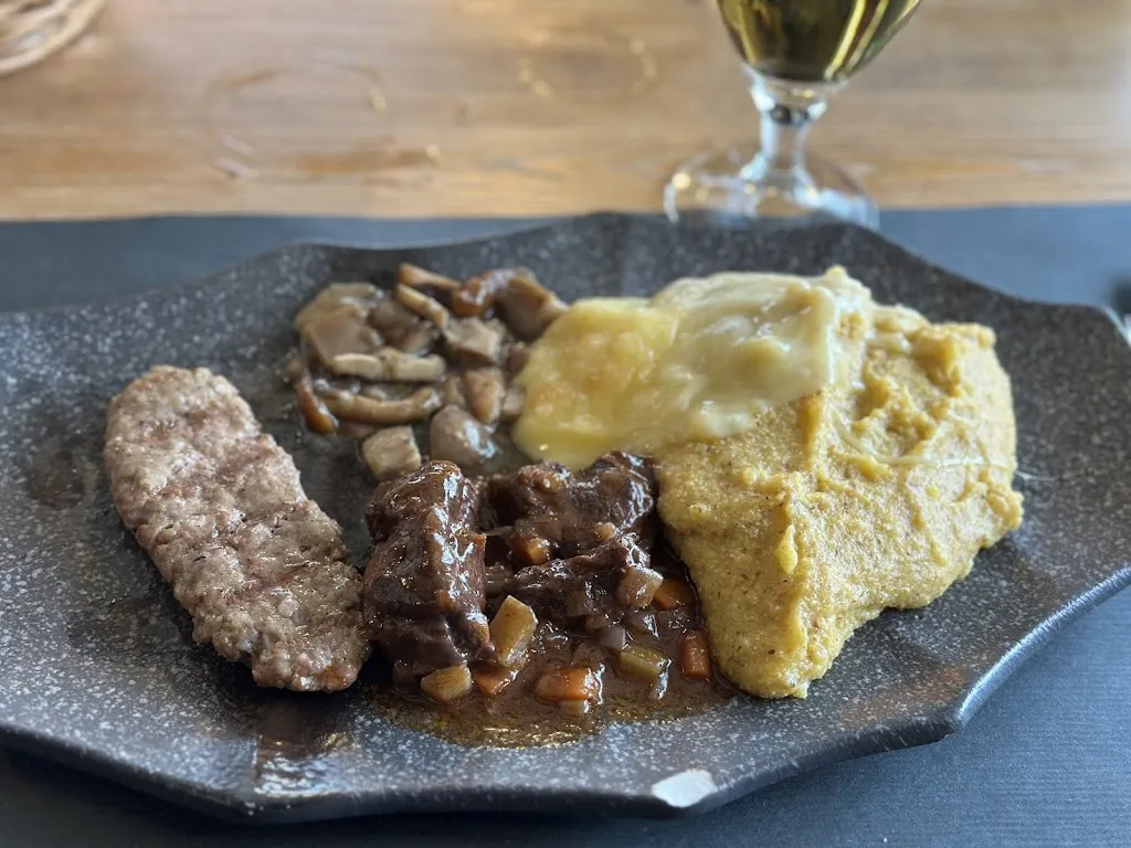 Restaurante largo antorno_Auronzo_slider_image_2