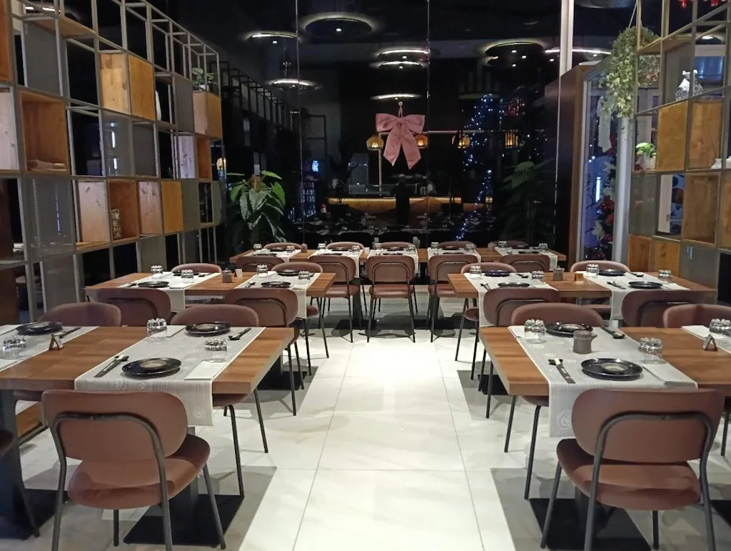 MOZI SUSHI_Orta Nova_slider_image_1