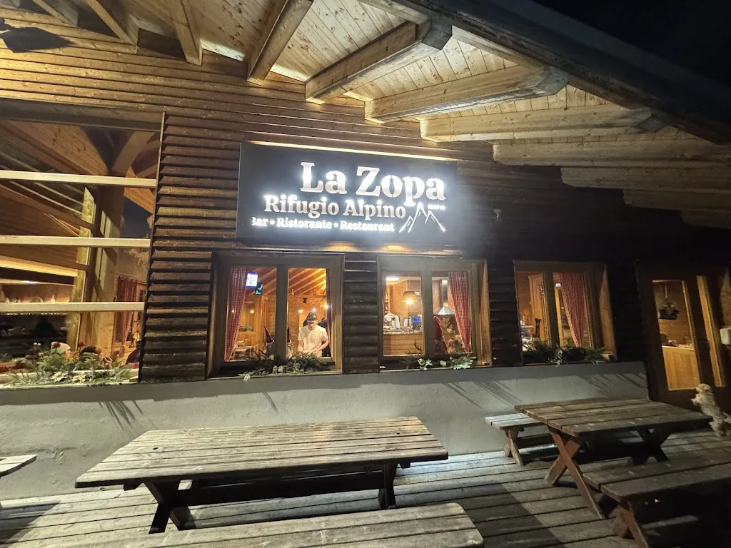 La Zopa - Rifugio Alpino Bar Ristorante_Auronzo_slider_image_1