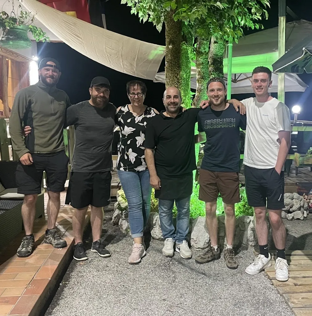 DL 1994_Hotel Griglieria pizzeria Gnomo Goloso_Auronzo_review