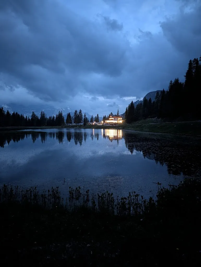 Ákos Dániel Molnár_Chalet Lago Antorno_Auronzo_review