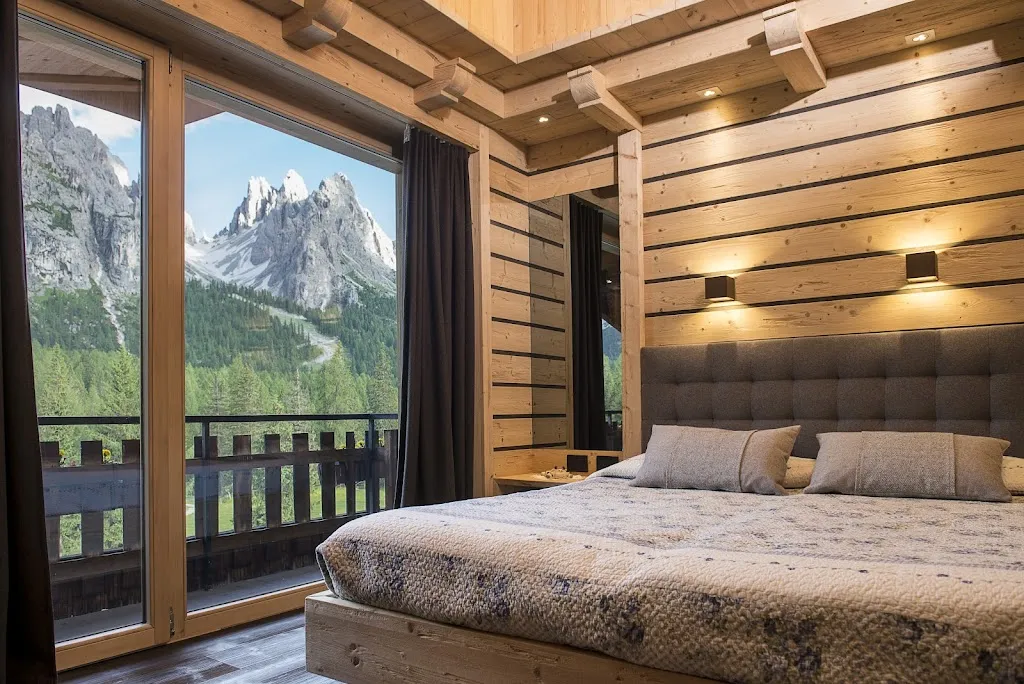 Chalet Lago Antorno_Auronzo_slider_image_3