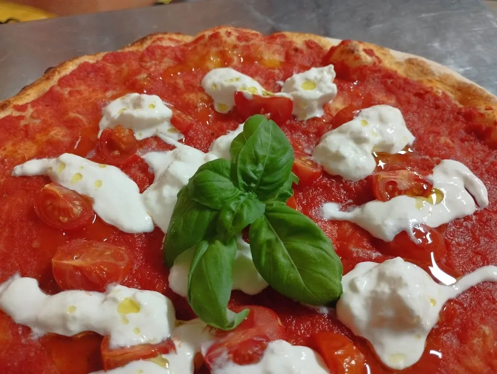 Pizzeria Tabaccheria La Fragranza della Pizza IQOS RESELLER Superenalotto_Bagnolo_slider_image_2