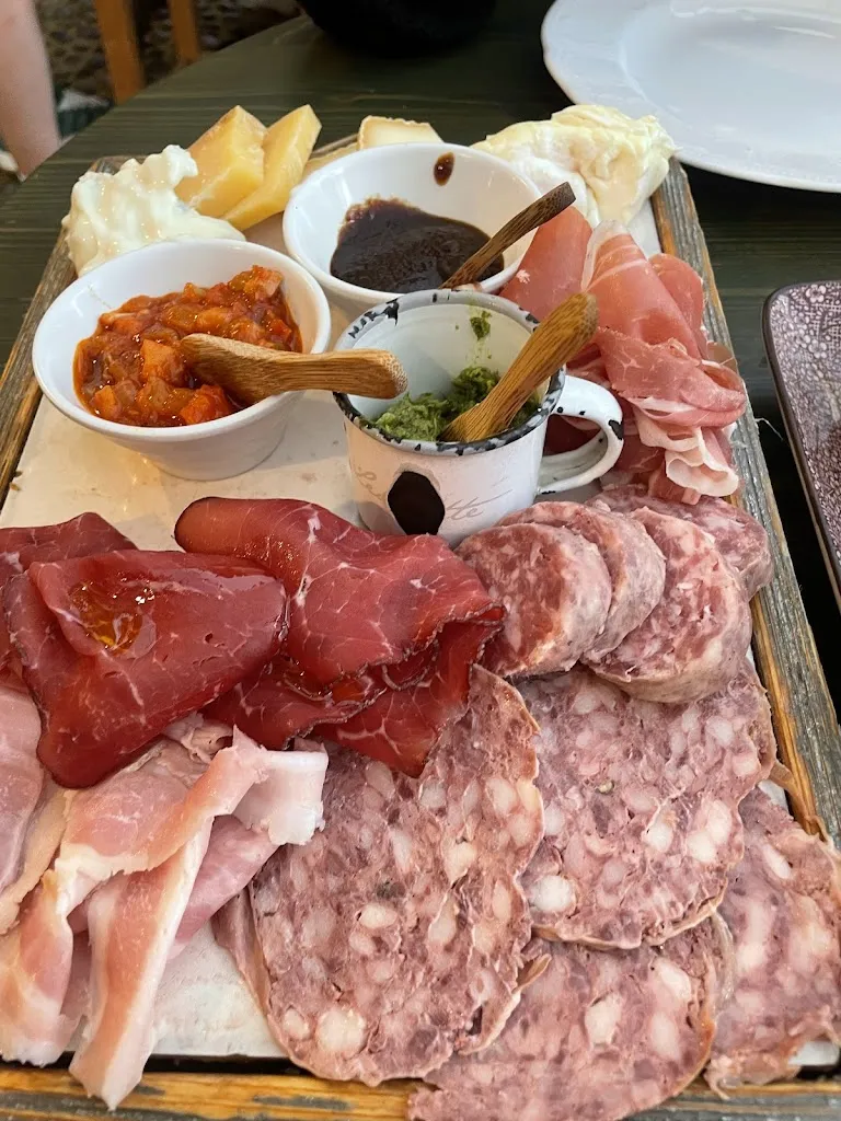 Angel R_Pan&Vino- Enogastronomia_Orta Nova_review