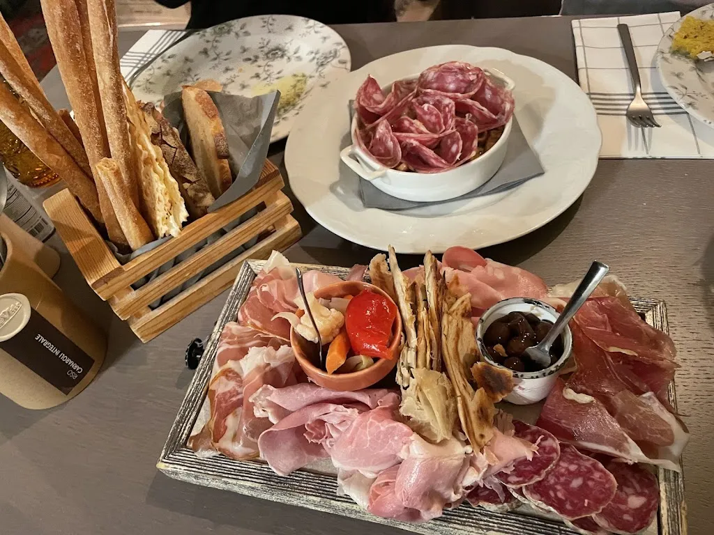 Pan&Vino- Enogastronomia_Orta Nova_slider_image_3