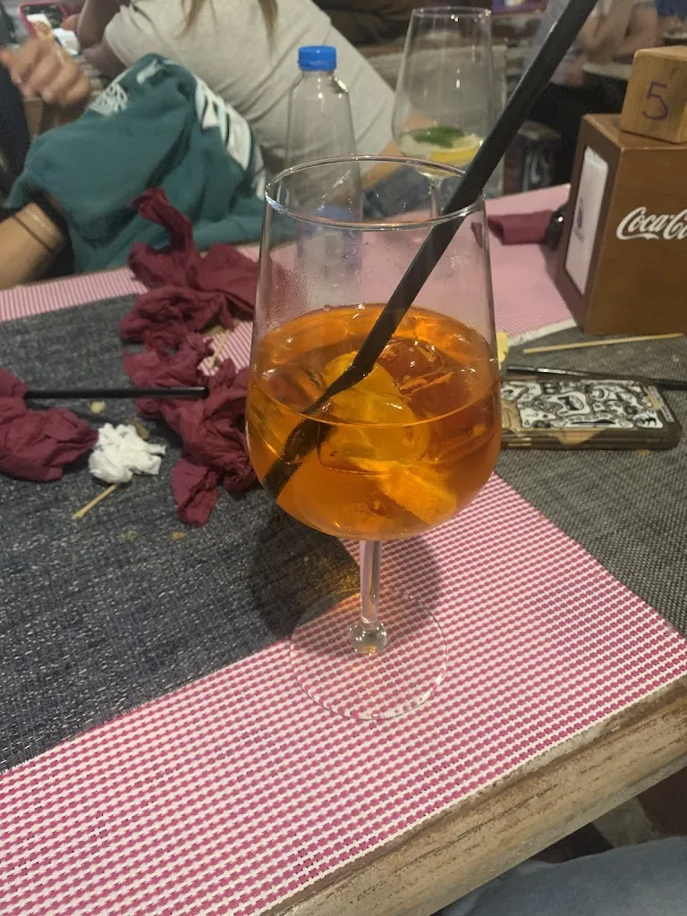 Giulia Perissinotto_Enoteca La Caneveta_Barbarano Vicentino_review