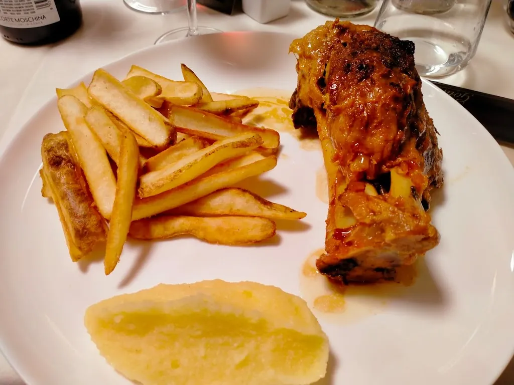 Giuseppe Strafezza_La Capannina_Barbarano Vicentino_review